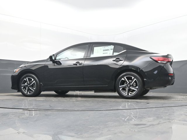 Vehicle image 29 of 44