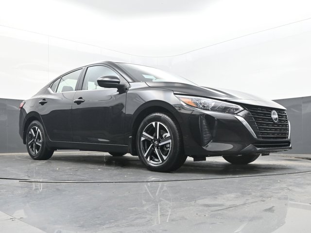 Vehicle image 13 of 44