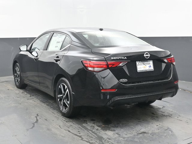 Vehicle image 26 of 44