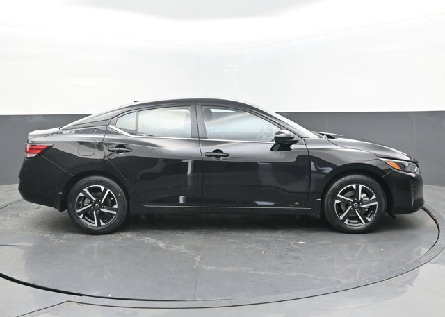 Vehicle image 15 of 44