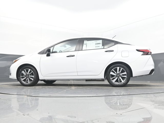 Vehicle image 2 of 45