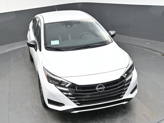 Vehicle image 20 of 45