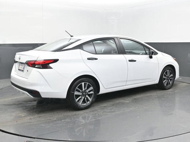 Vehicle image 13 of 45