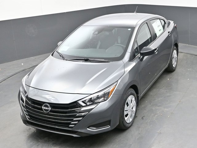 Vehicle image 21 of 44