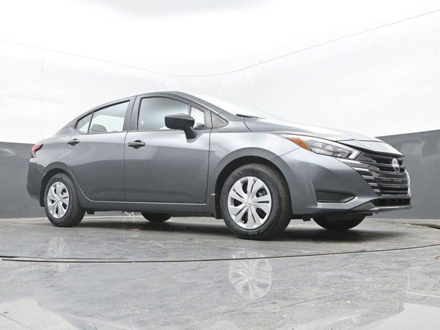 Vehicle image 13 of 44