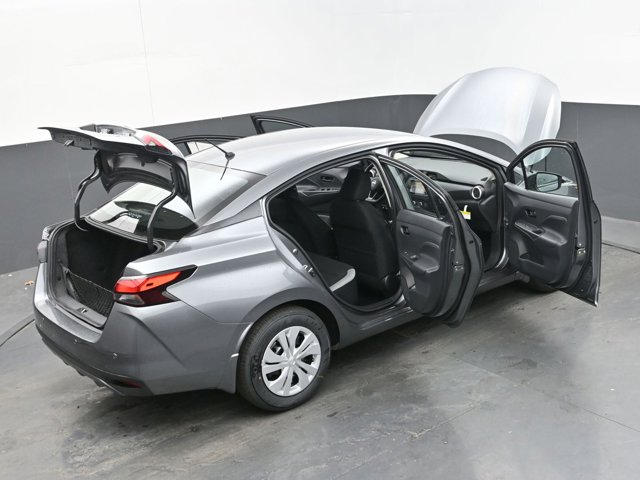 Vehicle image 31 of 44
