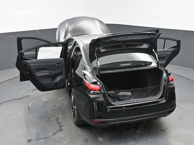 Vehicle image 43 of 44