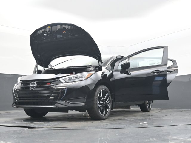 Vehicle image 3 of 44