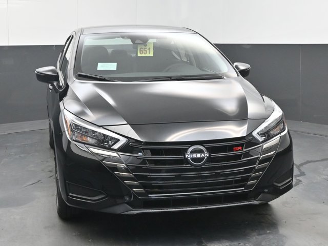 Vehicle image 12 of 44
