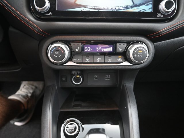 Vehicle image 39 of 44