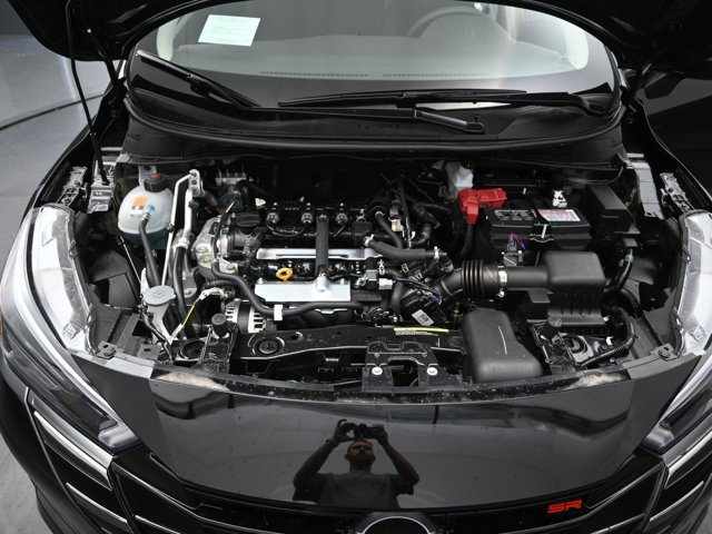 Vehicle image 31 of 44