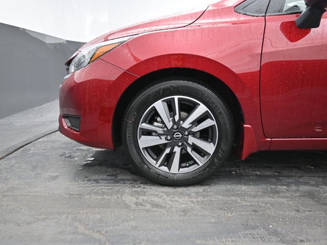 Vehicle image 31 of 45