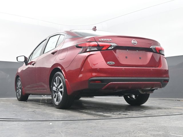 Vehicle image 16 of 45