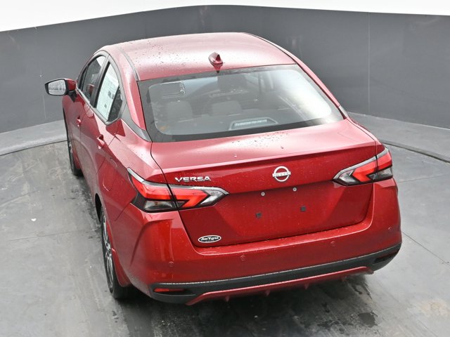 Vehicle image 22 of 45