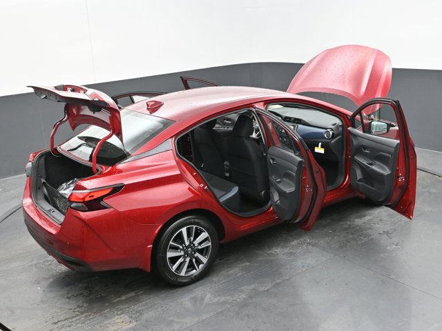 Vehicle image 29 of 45