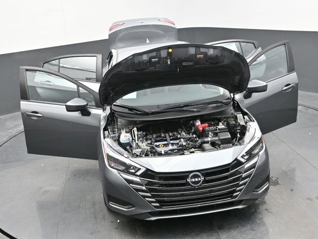 Vehicle image 26 of 45