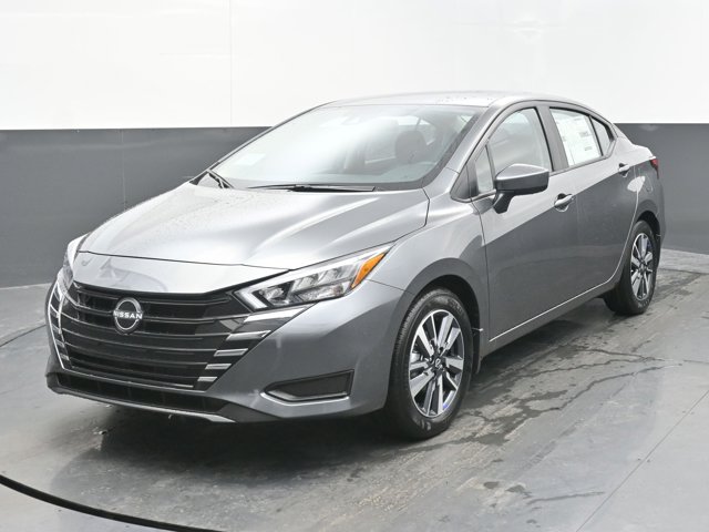 Vehicle image 10 of 45
