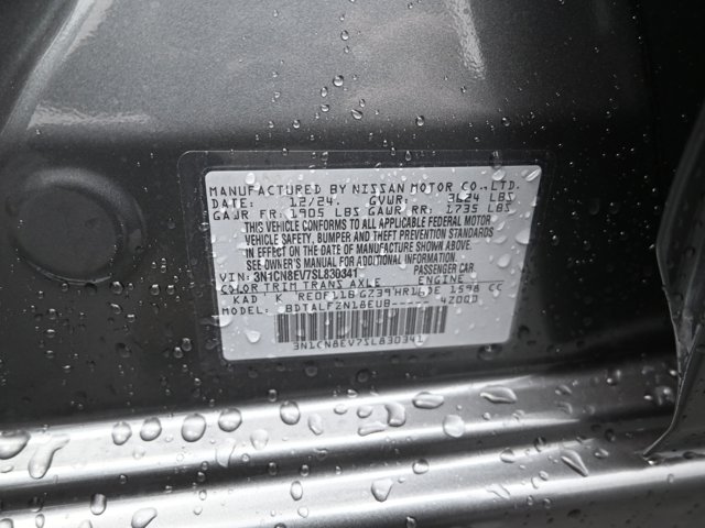 Vehicle image 33 of 45