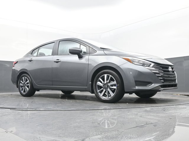 Vehicle image 14 of 45