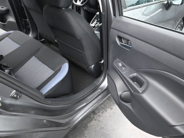 Vehicle image 42 of 45