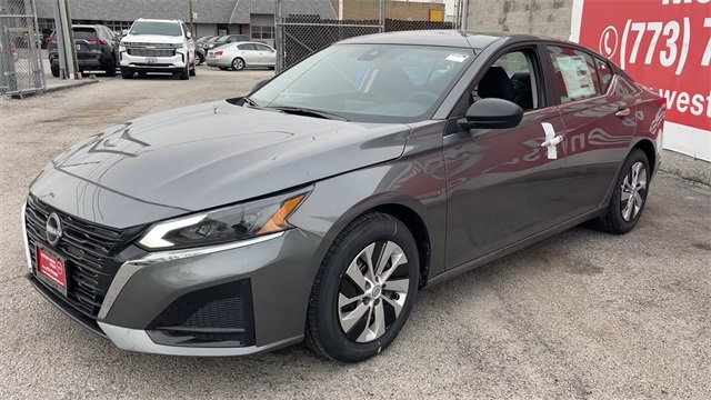 Vehicle image 1 of 27
