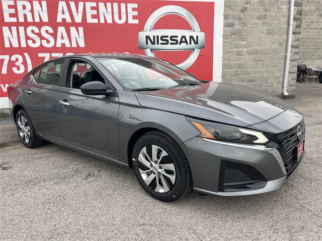 Vehicle image 6 of 27