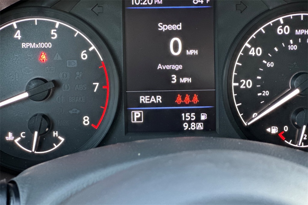 Vehicle image 21 of 23