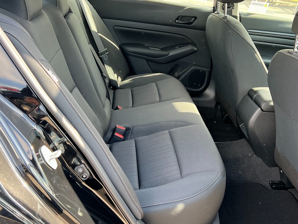 2025 Nissan Altima S Image 11 of 30