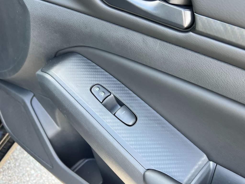 2025 Nissan Altima S Image 28 of 30