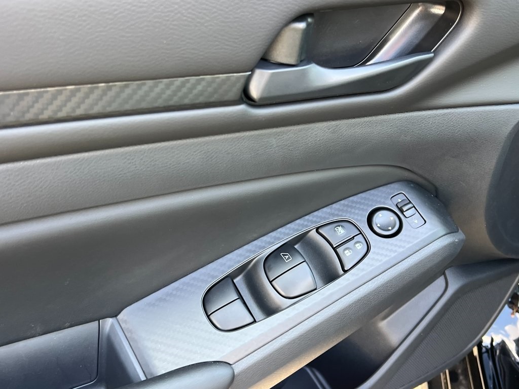 2025 Nissan Altima S Image 22 of 30