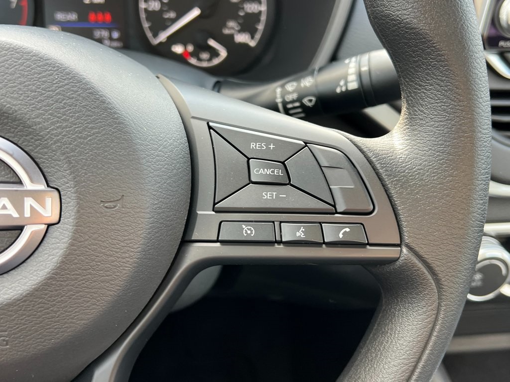 2025 Nissan Altima S Image 25 of 30