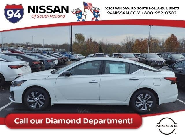 Vehicle image 8 of 21