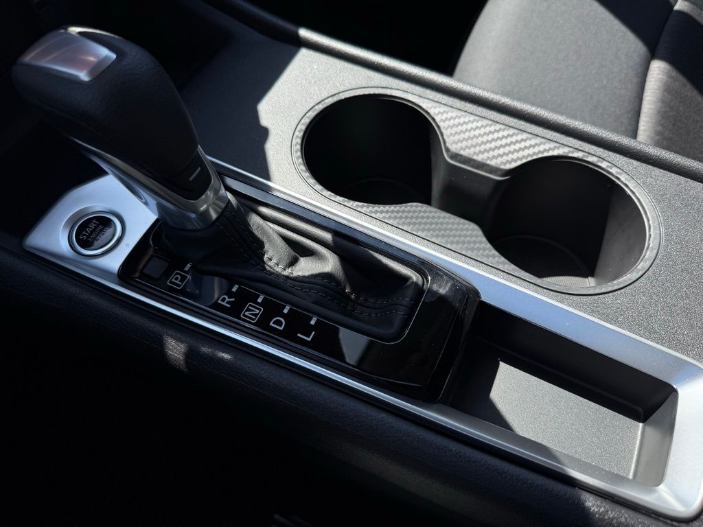 2025 Nissan Altima S Image 21 of 31