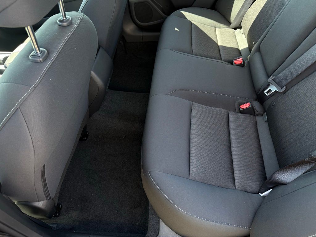 2025 Nissan Altima S Image 12 of 31