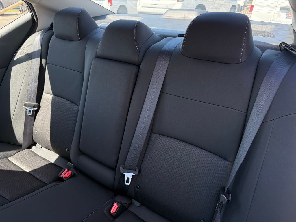 2025 Nissan Altima S Image 10 of 31