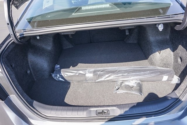 2025 Nissan Altima S Image 10 of 30