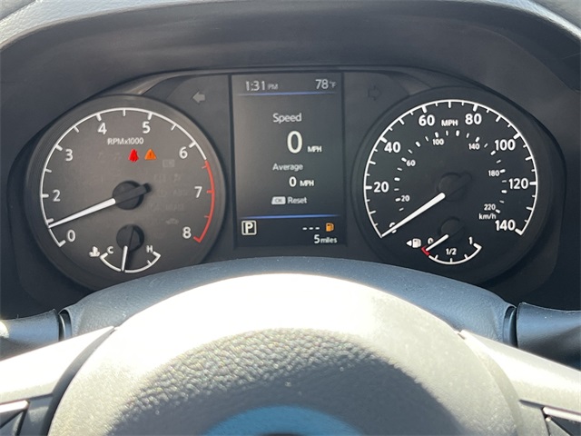 Vehicle image 15 of 28