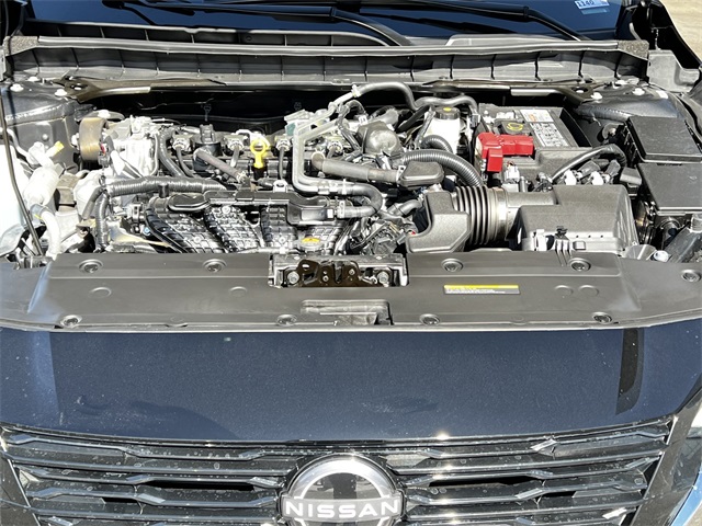 Vehicle image 26 of 28