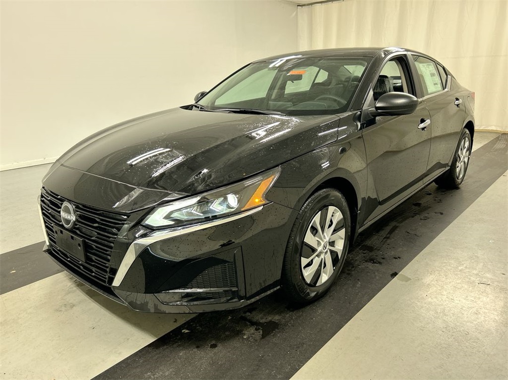 Vehicle image 1 of 23