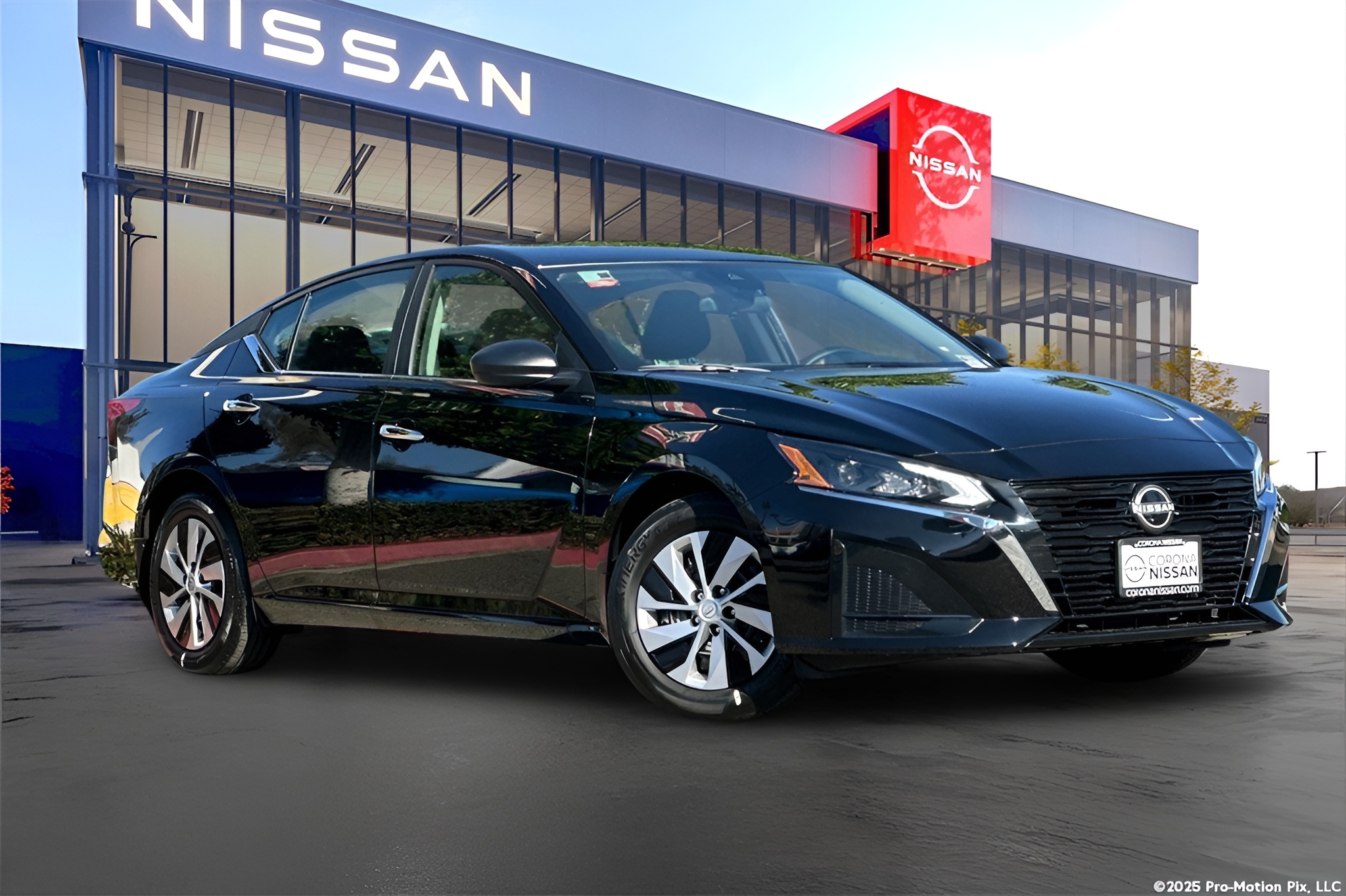 Vehicle image 22 of 25