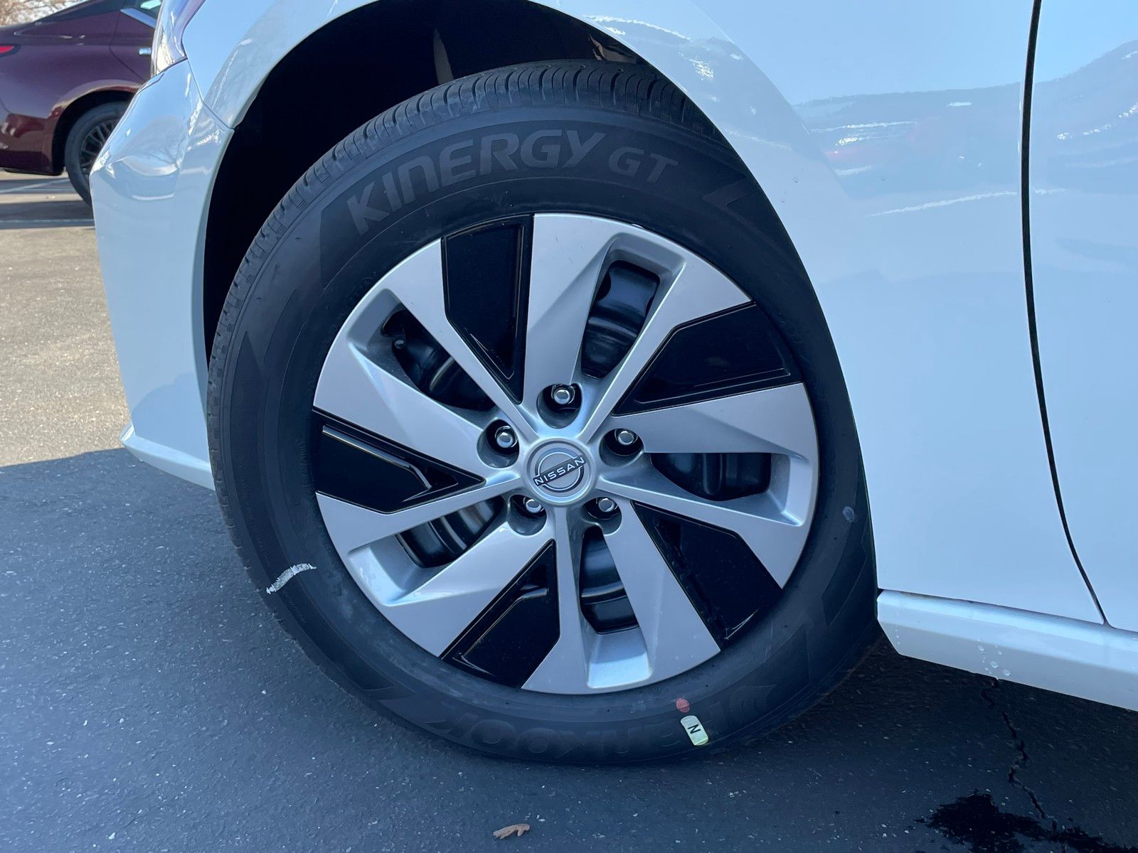 2025 Nissan Altima S Image 16 of 29