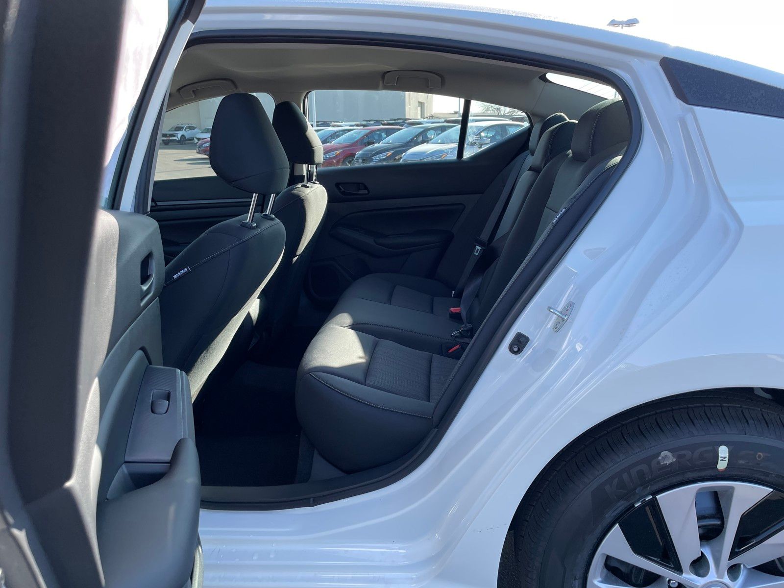 2025 Nissan Altima S Image 23 of 29