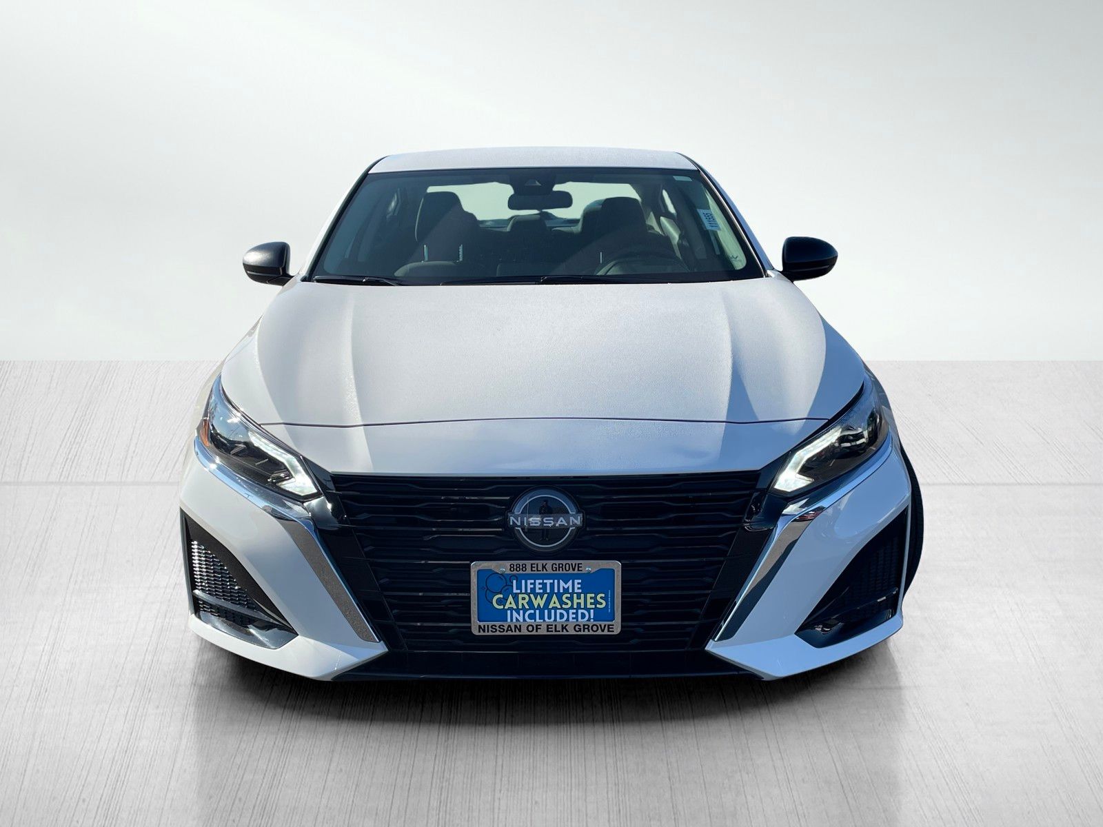 2025 Nissan Altima S Image 9 of 29