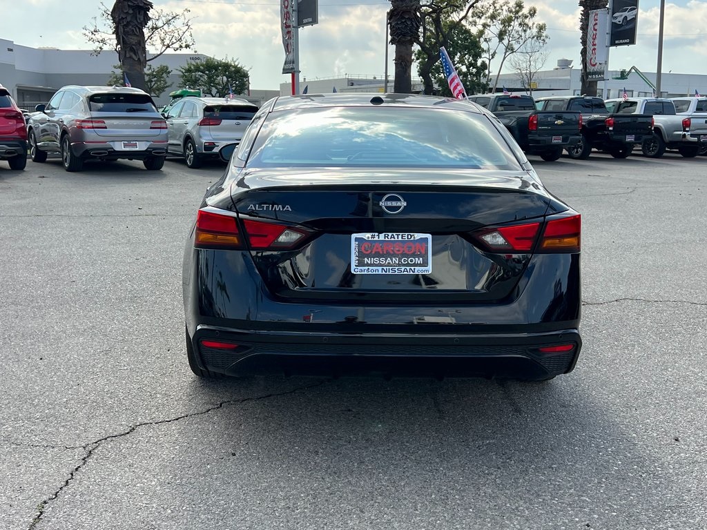 2025 Nissan Altima S Image 7 of 30