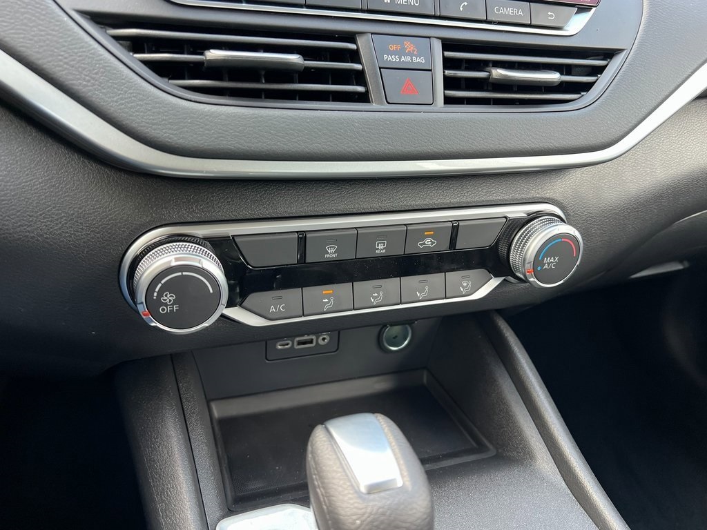 2025 Nissan Altima S Image 28 of 30