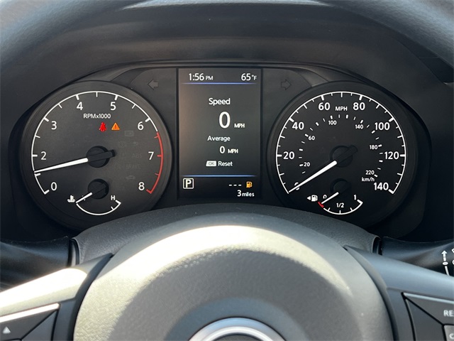 Vehicle image 15 of 28