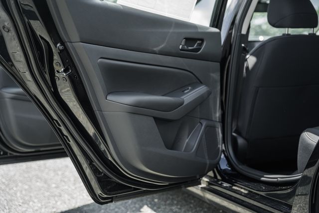 2025 Nissan Altima S Image 25 of 36