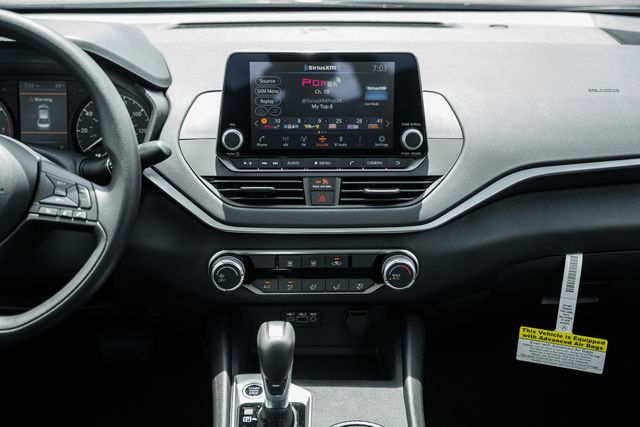 2025 Nissan Altima S Image 29 of 36