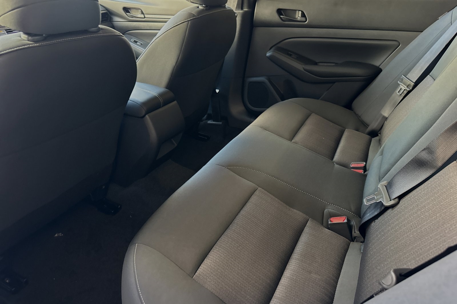 2025 Nissan Altima S Image 7 of 21