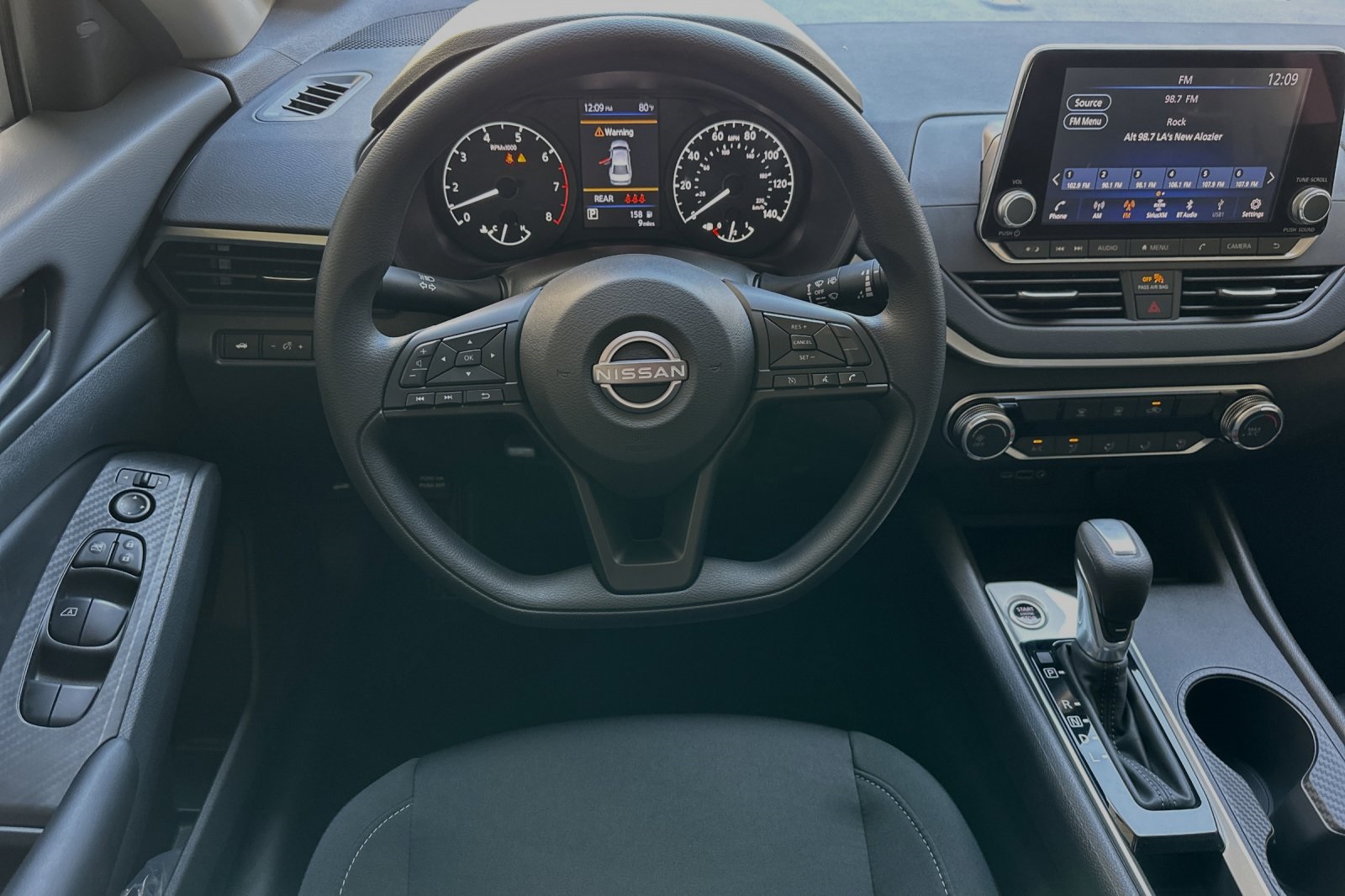 2025 Nissan Altima S Image 19 of 21